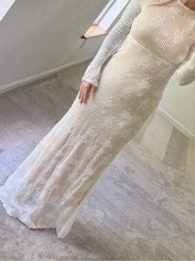 Ivory Ribbed Long-Sleeve Maxi Dress